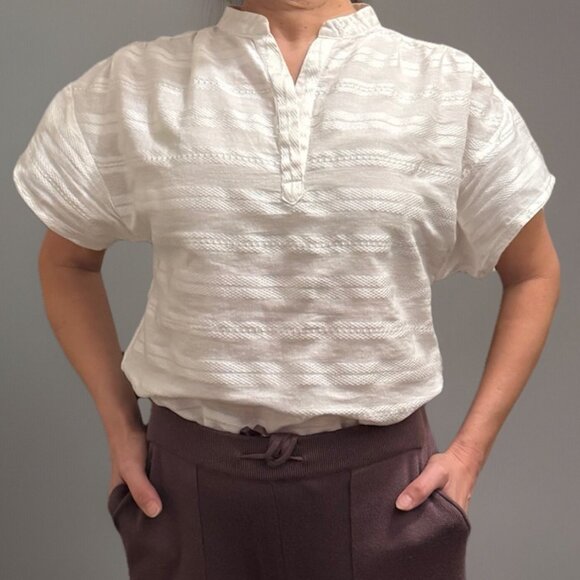 Karen By Simonsen White Cotton Blouse, Size XS, V-Neck, Short Sleeve, Lightweigh - Picture 2 of 9